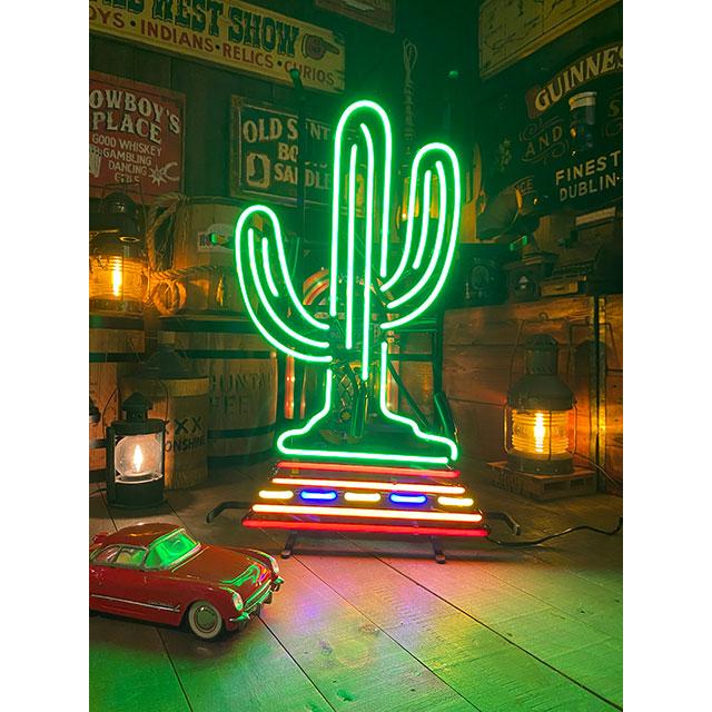 【即納】【在庫あり】 【6ヶ月保証付き】カクタス　ネオン管 ■ アメリカン雑貨 アメリカ雑貨 |  | 05