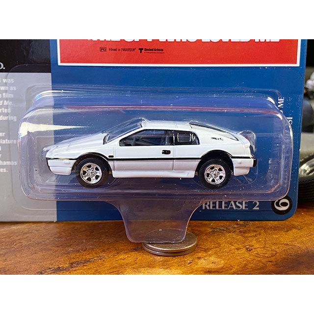 ジョニーライトニング 映画 007 私を愛したスパイ ロータス エスプリ