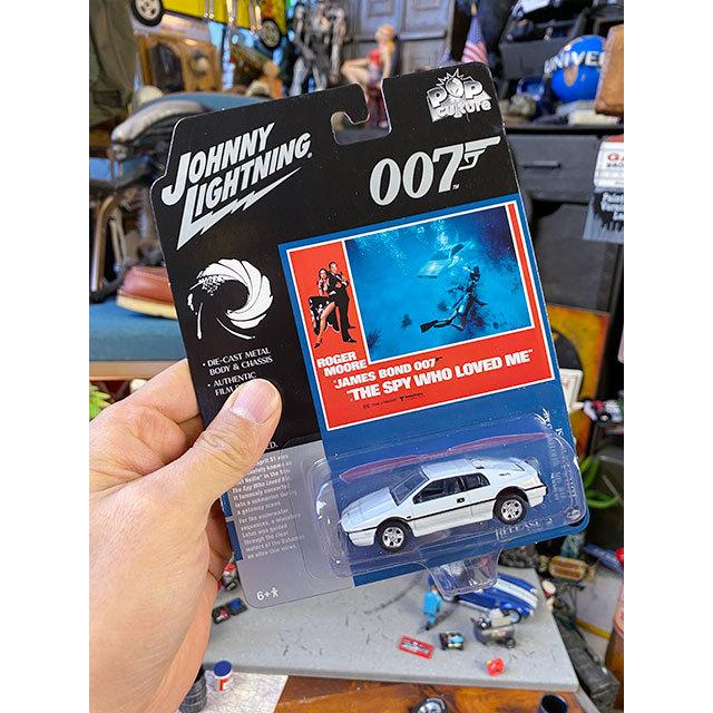 ジョニーライトニング　映画　007 私を愛したスパイ　ロータス　エスプリ　ダイキャストミニカー　1/64スケール |  | 08