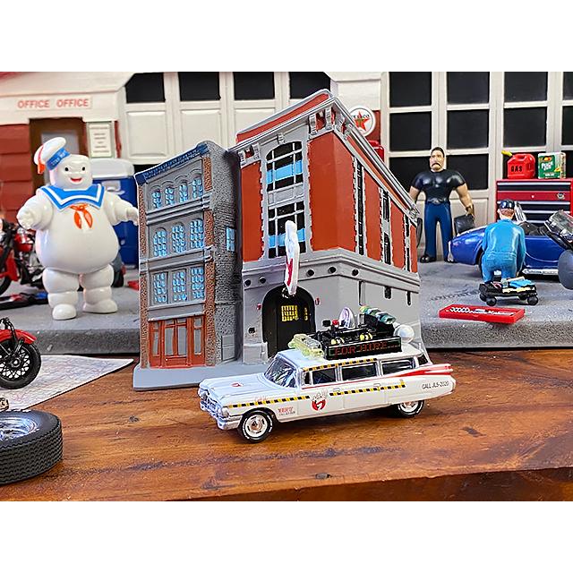 ジョニーライトニング 映画 ゴーストバスターズ2 ECTO-1A ダイ