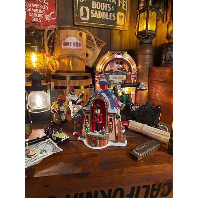 ナッツクラッカーファクトリー ライトハウス □ アメリカン雑貨