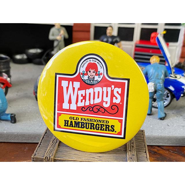 ウェンディーズ　オフィシャル缶バッジ　Lサイズ　（クラシックロゴ）　■　アメリカン雑貨　アメリカ雑貨 | 