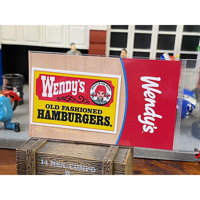 ウェンディーズ　オフィシャルステッカー　Sサイズ　（クラシックロゴ/イエロー）　■ アメリカ雑貨 アメリカン雑貨 | 