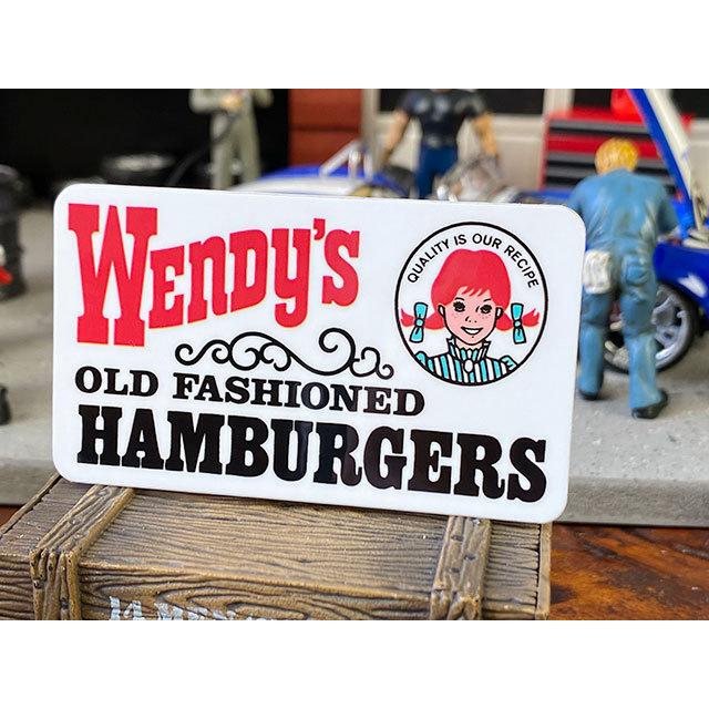 ウェンディーズ　オフィシャルステッカー　Mサイズ　（クラシックロゴ/ホワイト）　■　アメリカン雑貨　アメリカ雑貨 |  | 03