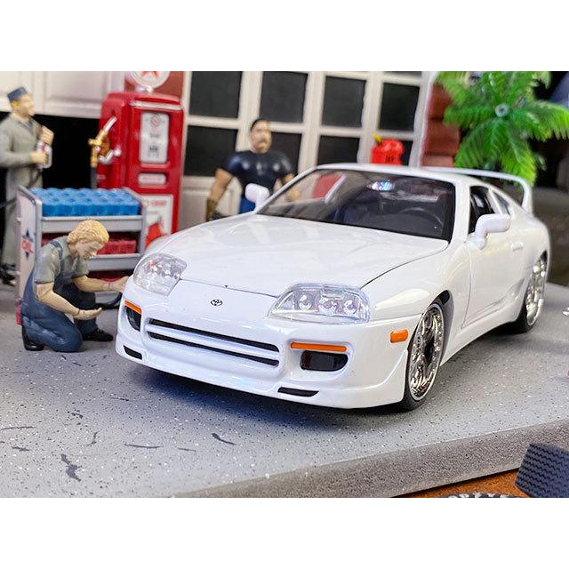 映画　ワイルドスピード　ダイキャストミニカー　1/24スケール　（ブライアン/トヨタ　スープラ/ホワイト）　■　アメリカン雑貨 |  | 02
