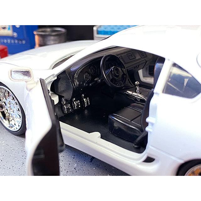 映画　ワイルドスピード　ダイキャストミニカー　1/24スケール　（ブライアン/トヨタ　スープラ/ホワイト）　■　アメリカン雑貨 |  | 06
