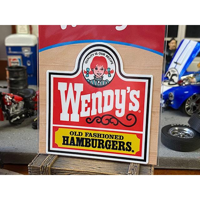 ウェンディーズ　オフィシャルステッカー　Mサイズ　（クラシックロゴ/レッド）　■　アメリカン雑貨　アメリカ雑貨 |  | 01