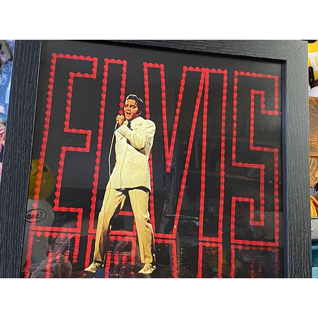 エルヴィス・プレスリー　アルバムカバー・アートフレーム　（ライブ/ホワイトスーツ）　■　アメリカン雑貨　アメリカ雑貨 |  | 02