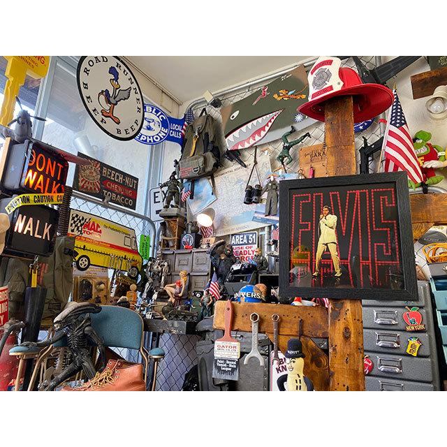 エルヴィス・プレスリー　アルバムカバー・アートフレーム　（ライブ/ホワイトスーツ）　■　アメリカン雑貨　アメリカ雑貨 |  | 04