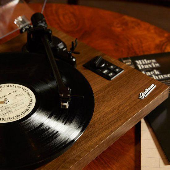 ヘンリー　レコードプレーヤー　ブックシェルフスピーカー　Bluetooth　スピーカー機能搭載　iPhoneを繋げてジュークボックスにもできる！ |  | 06