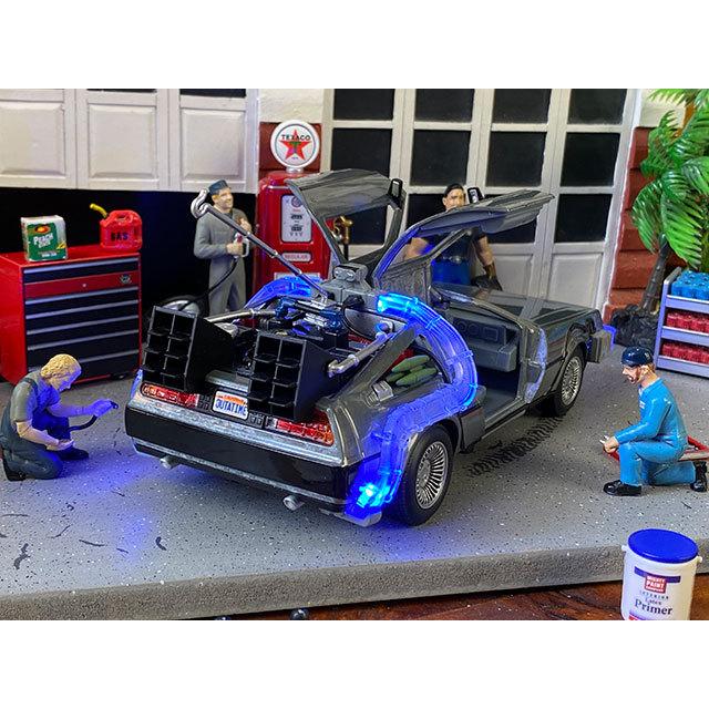 Jada　映画　バック・トゥ・ザ・フューチャー　パート1　光るデロリアン　ダイキャストミニカー　1/24スケール　（LEDライト搭載） |  | 08