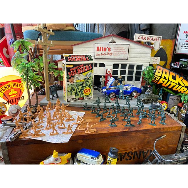 シリング社　ミニチュアソルジャー60体セット　グリーンアーミーメン ■ アメリカン雑貨 アメリカ雑貨 |  | 07