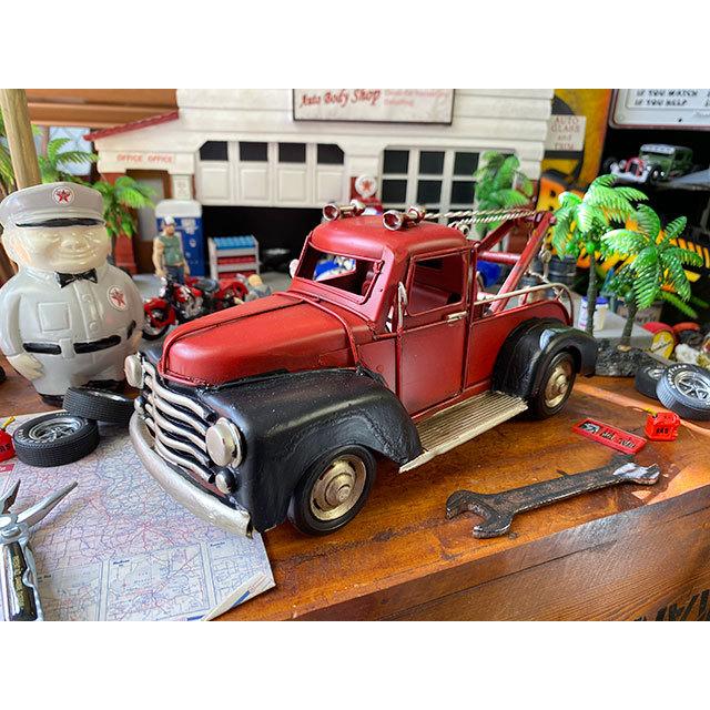 アメリカンレッカー車 ブリキオブジェ Mサイズ （レッド×ブラック