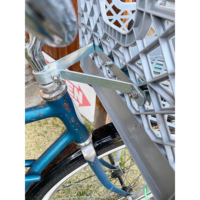自転車の前カゴ用ステー　映画　E.T.　に登場したBMXみたいなミルククレートを取り付けする専用ステー　※ミルククレートは別売です |  | 02