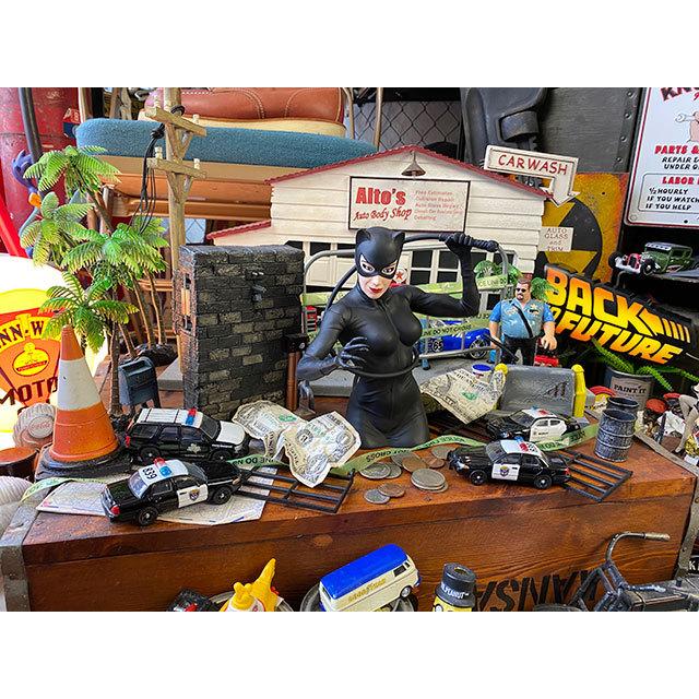 キャットウーマン　バストバンク ■ アメリカン雑貨 アメリカ雑貨 貯金箱 |  | 06