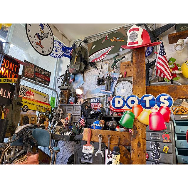 ドッツ　キャンディ　エンボスティンサイン　（立体ロゴ）　■　アメリカン雑貨　アメリカ雑貨 爆買 |  | 04