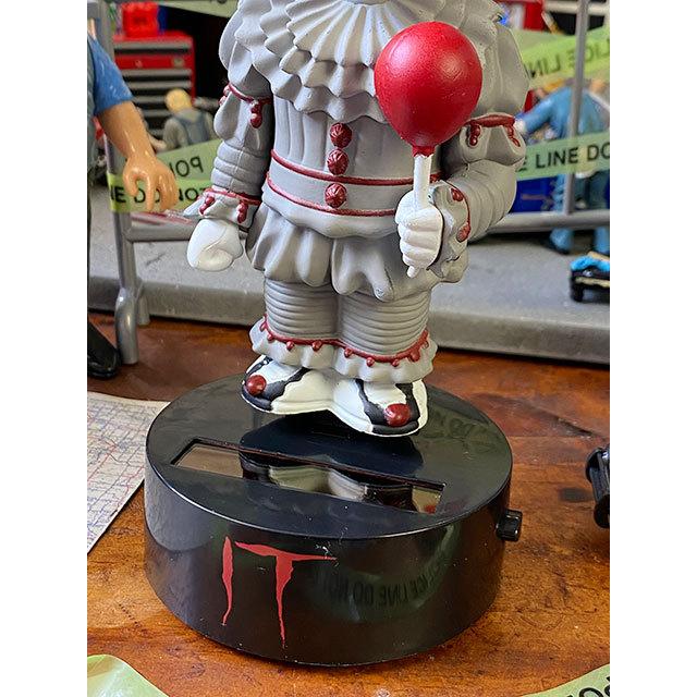 NECA「IT／イット THE END “それ”が見えたら、終わり。」ペニーワイズ　ボディノッカーズ ■ アメリカ雑貨 アメリカン雑貨 フィギュア |  | 03
