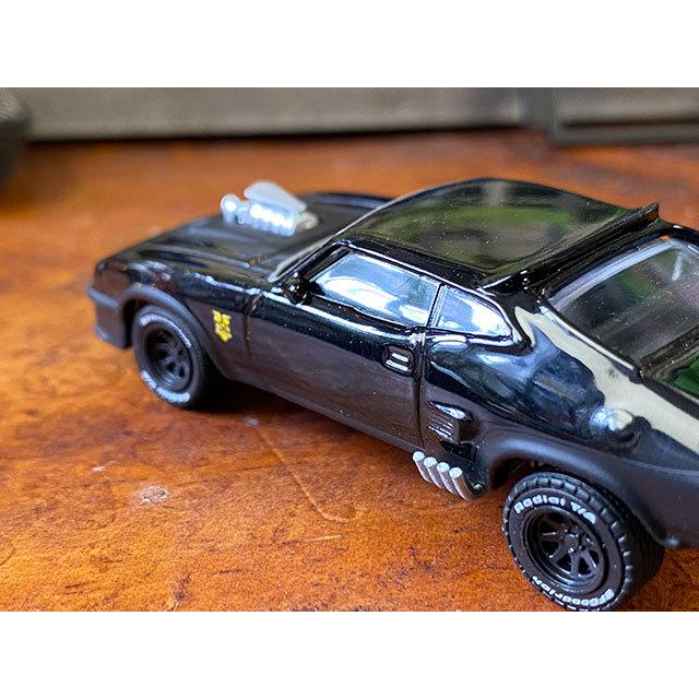 映画　マッドマックス　1973年フォード　ファルコンXB　LAST OF THE V8インターセプター　ダイキャストミニカー　1/64スケール |  | 04