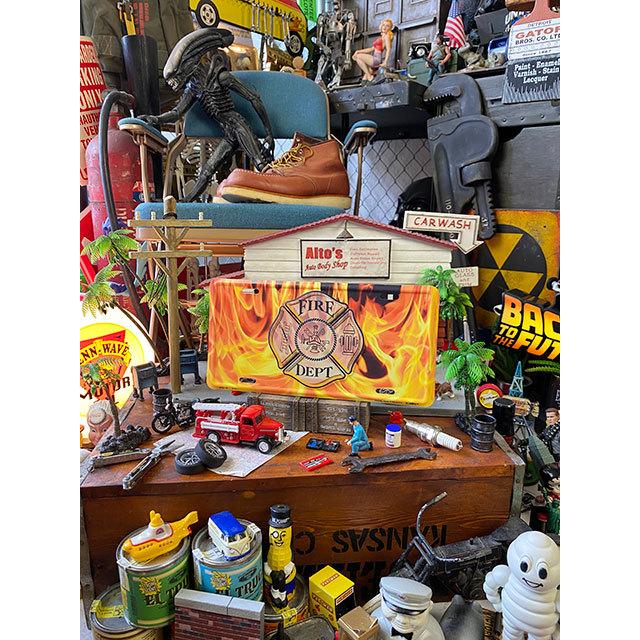 ファイヤーデプト　ライセンスプレート　（炎）　■　アメリカン雑貨　アメリカ雑貨 |  | 02