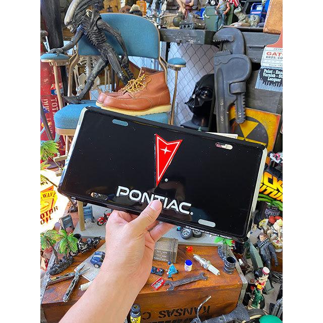 ポンティアック　ライセンスプレート　（アロー）　■　アメリカン雑貨　アメリカ雑貨 |  | 02