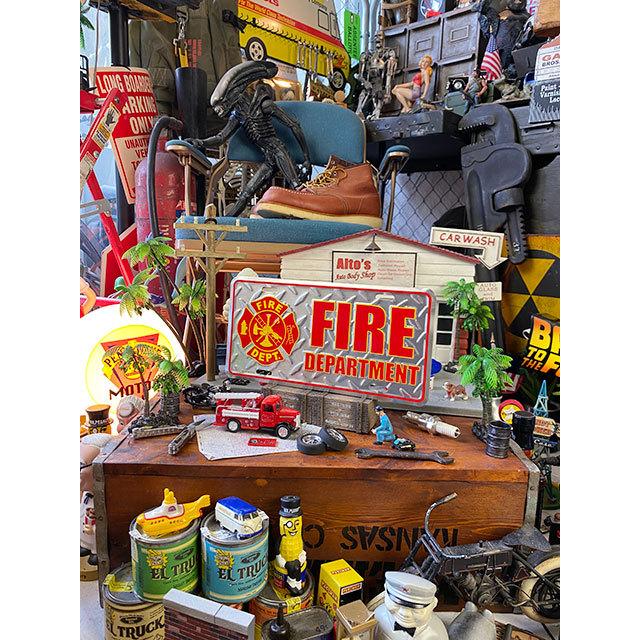 ファイヤーデパートメント　ライセンスプレート　（鉄板柄）　■　アメリカン雑貨　アメリカ雑貨 |  | 02