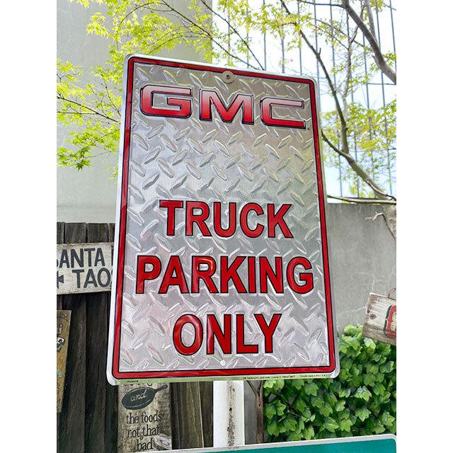 GMCトラック専用駐車場　パーキングサイン　（鉄板柄）　■　アメリカン雑貨　アメリカ雑貨 | 