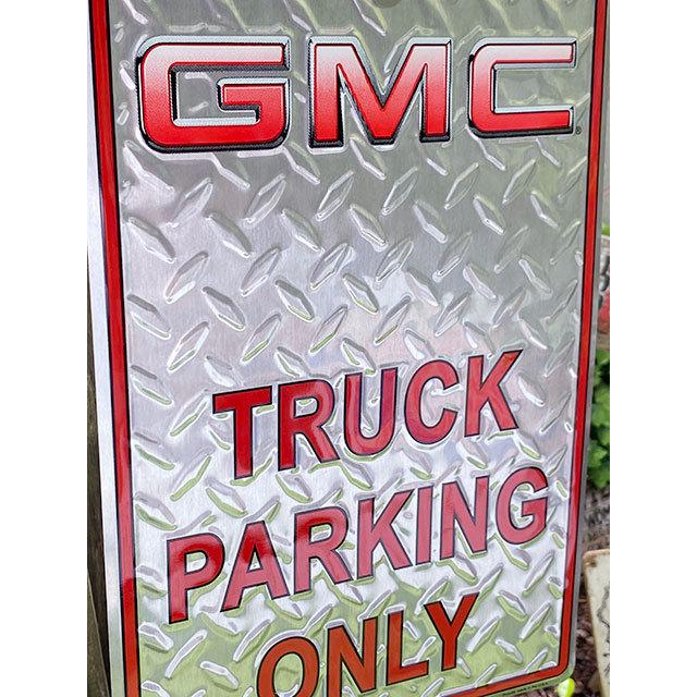 GMCトラック専用駐車場　パーキングサイン　（鉄板柄）　■　アメリカン雑貨　アメリカ雑貨 |  | 01