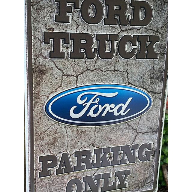 フォードトラック専用駐車場　パーキングサイン　（クラッキング柄）　■　アメリカン雑貨　アメリカ雑貨 爆買 |  | 01