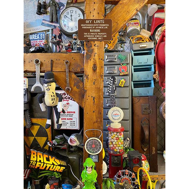 「世田谷ベースに貼ってある警告看板」　ミニサイン　（蓄光バージョン）　米軍基地の立入禁止看板　（裏面シール付き） |  | 07