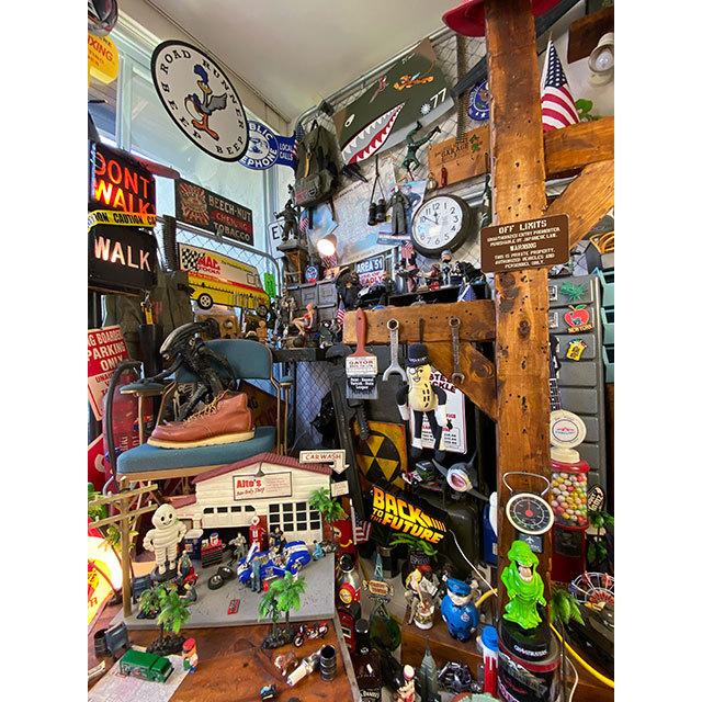 「世田谷ベースに貼ってある警告看板」　ミニサイン　（蓄光バージョン）　米軍基地の立入禁止看板　（裏面シール付き） |  | 09