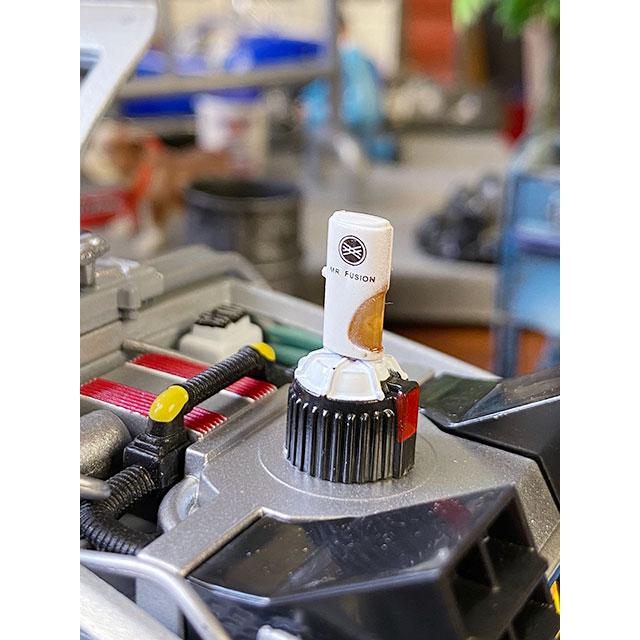 映画　バック・トゥ・ザ・フューチャー　PART2　デロリアン　ダイキャストミニカー　1/24スケール　（通常バージョン） |  | 06