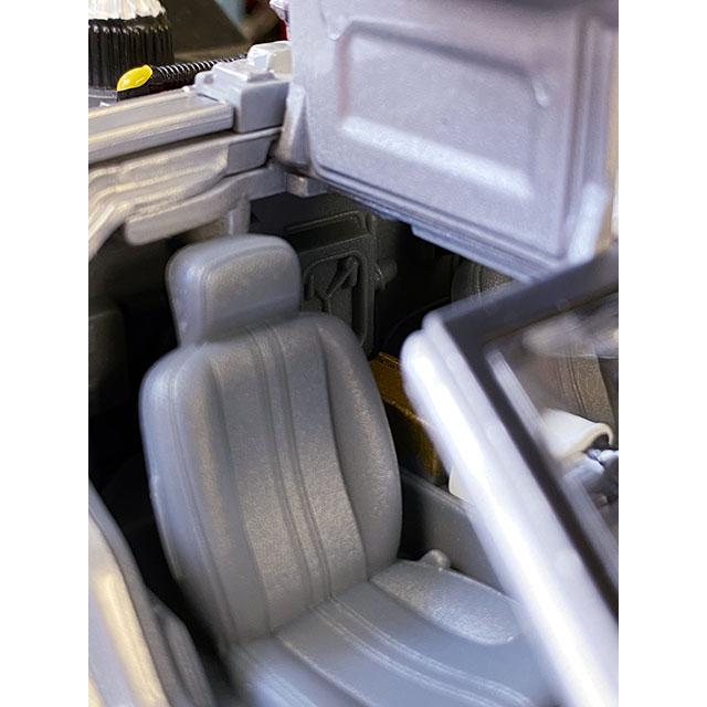 映画　バック・トゥ・ザ・フューチャー　PART2　デロリアン　ダイキャストミニカー　1/24スケール　（通常バージョン） |  | 09