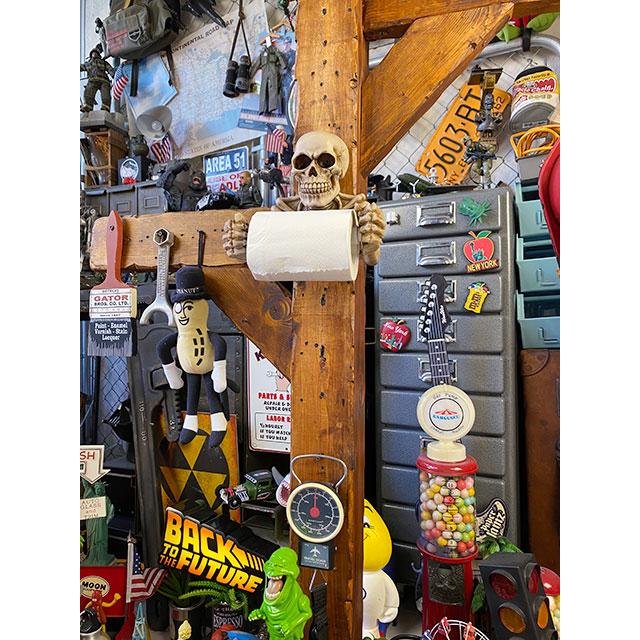 スカルトイレットペーパーホルダー ■ パーティー 飾り アメリカ雑貨 爆買 |  | 04