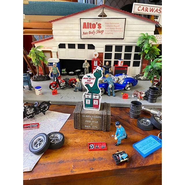 アメリカンカンパニーキャラクターステッカー　（シンクレア）　■　アメリカン雑貨　アメリカ雑貨 |  | 01