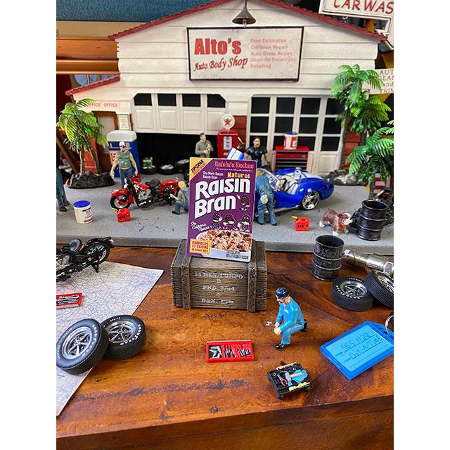 アメリカンカンパニーキャラクターステッカー　（カリフォルニアレーズン/パッケージ）　■　アメリカン雑貨　アメリカ雑貨 爆買 |  | 01