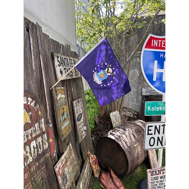 U.S.エアフォース　スティックフラッグ　Lサイズ ■ アメリカン雑貨 アメリカ雑貨 |  | 02