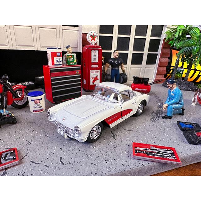 1957年シボレー コルベット ダイキャストミニカー 1/34スケール