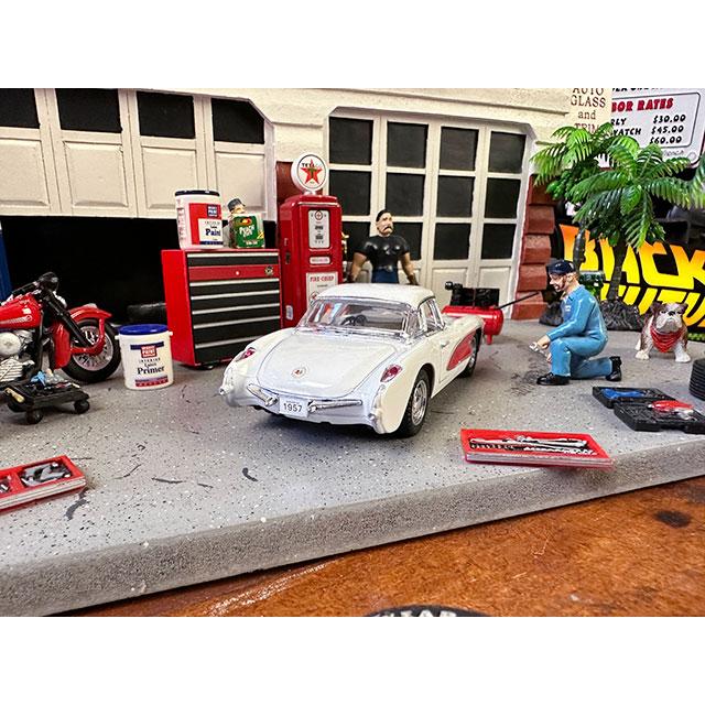 コルベット シボレー　ホワイト ミニカー　モデルカー 1957年シボレー コルベット ダイキャストミニカー 1/34スケール