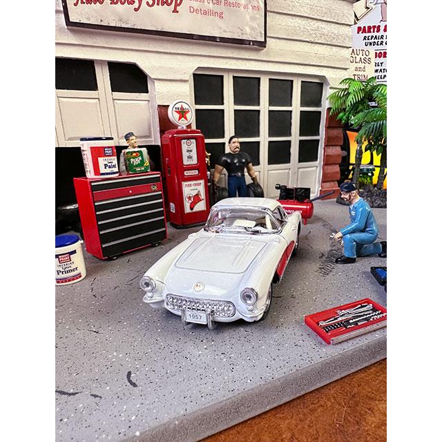 1957年シボレー コルベット ダイキャストミニカー 1/34スケール