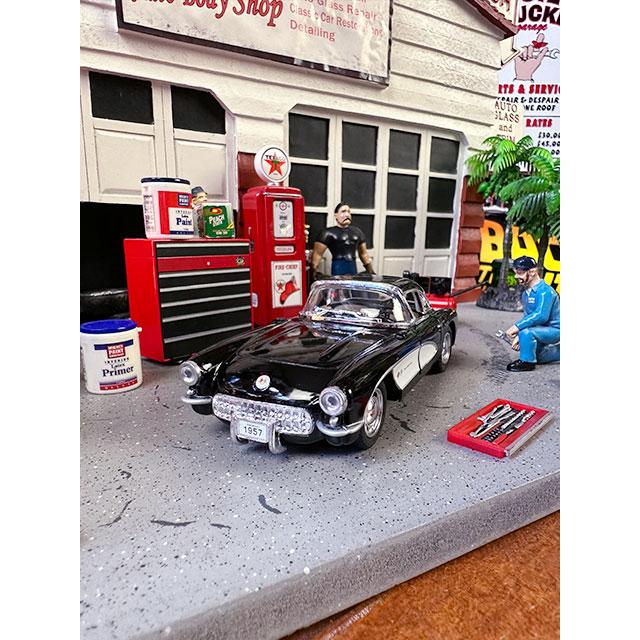 1957年シボレー コルベット ダイキャストミニカー 1/34スケール