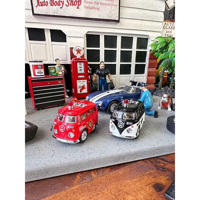 ファニーワーゲンバス　ダイキャストミニカー　（ポリスカーと消防車の2台セット）　■　アメリカン雑貨　アメリカ雑貨 |  | 05