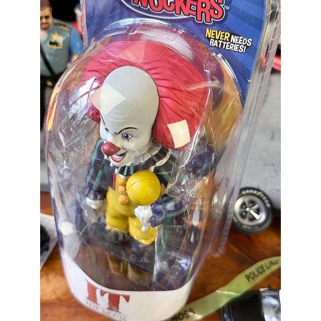 NECA　テレビドラマ版「IT」ティム・カリー版ペニーワイズ　ボディノッカーズ ■ アメリカン雑貨 アメリカ雑貨 フィギュア |  | 02
