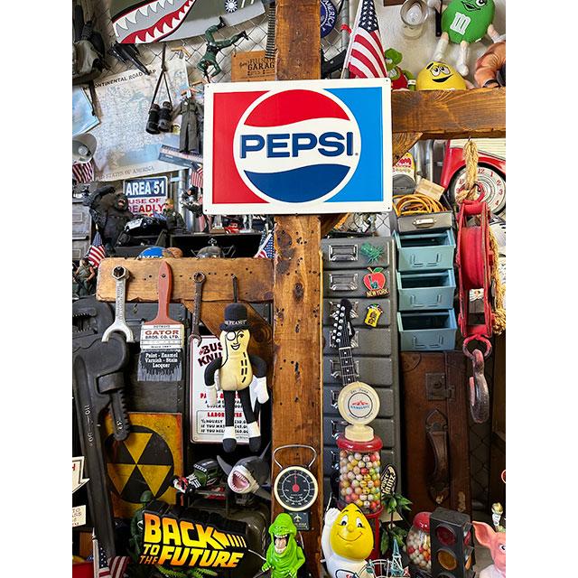ペプシコーラ　エンボスティンサイン　（1970〜80年代ロゴ）　■　アメリカン雑貨　アメリカ雑貨 |  | 01