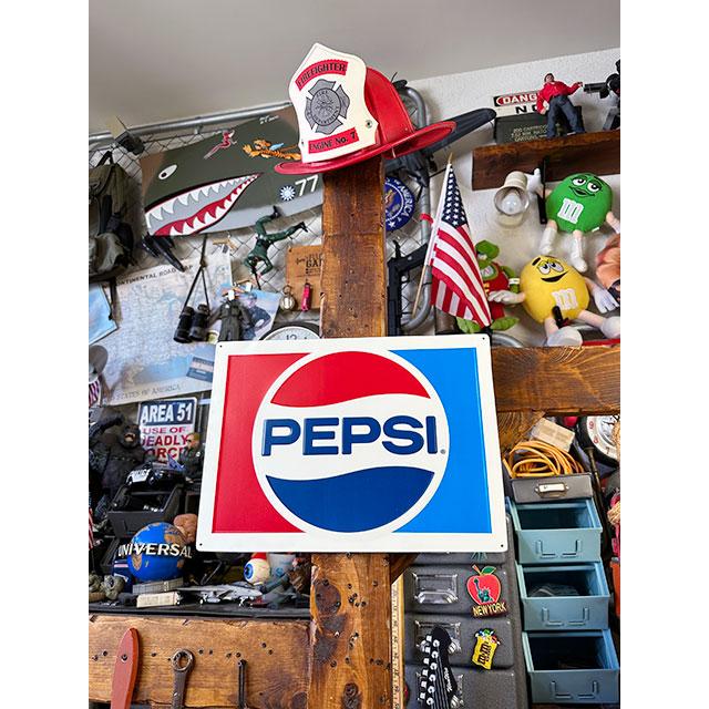 ペプシコーラ　エンボスティンサイン　（1970〜80年代ロゴ）　■　アメリカン雑貨　アメリカ雑貨 |  | 04