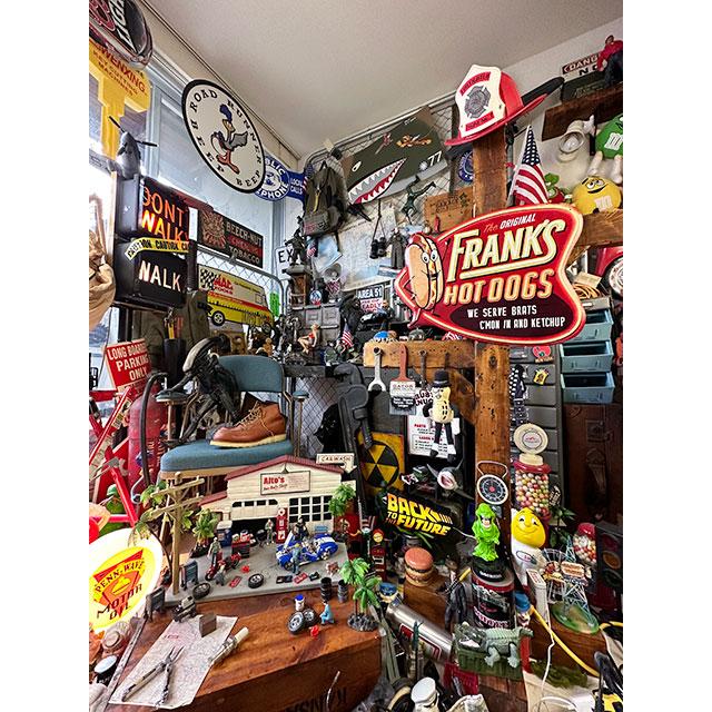 フランクホットドッグマン　エンボスティンサイン ■ アメリカ雑貨 アメリカン雑貨 |  | 04