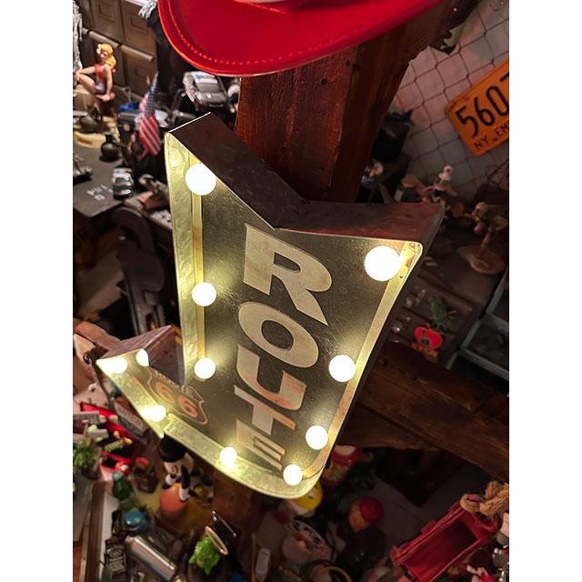 アメリカンクラシック　LEDアローサイン　（ルート66）　■　アメリカン雑貨　アメリカ雑貨 |  | 10