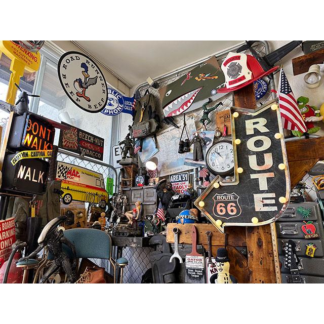 アメリカンクラシック　LEDアローサイン　（ルート66）　■　アメリカン雑貨　アメリカ雑貨 |  | 07