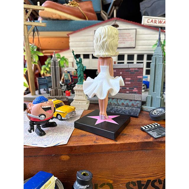 FUNKO ファンコ マリリン・モンロー ボビングヘッド （7年目の