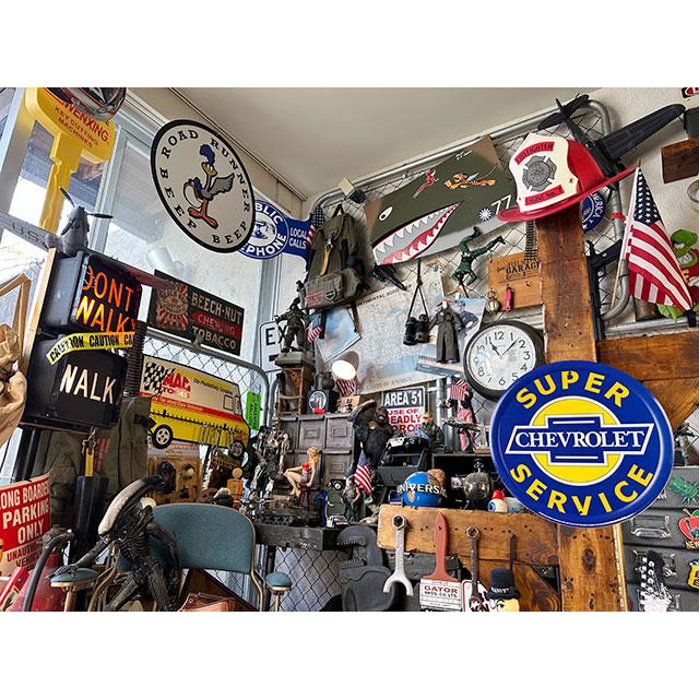 シボレー　スーパーサービス　ラウンド型ブリキ看板 ■ アメリカン雑貨 アメリカ雑貨 |  | 02
