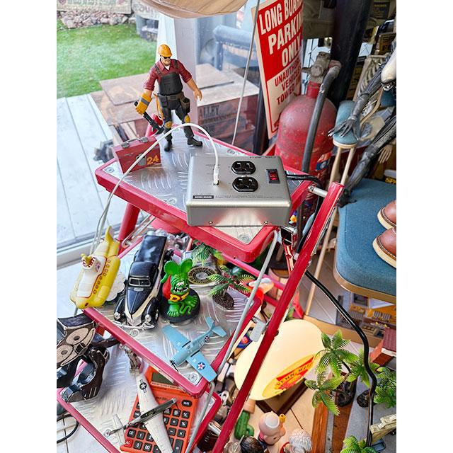 インダストリアル スチールタップ USB （2個口+USB/シルバー） OA